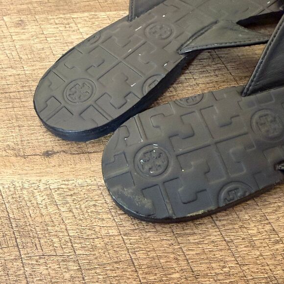 Tory Burch Black Leather Thora Sandals with silver Emblem, sz 11 women’s shoes - Picture 3 of 7